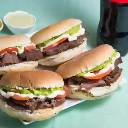 Promo - 4 Churrascos a Elección y Bebida 1.5 l