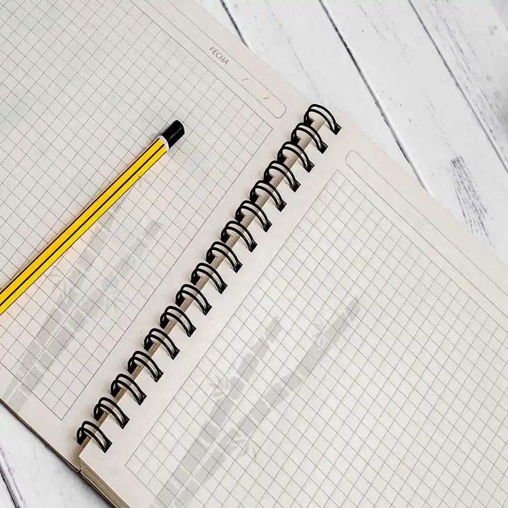 Cuaderno Universitario 80 Hojas Lineas Greencorp