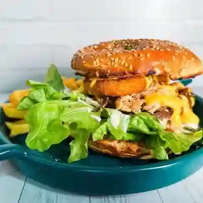 Burger el Pituco + Papas Fritas