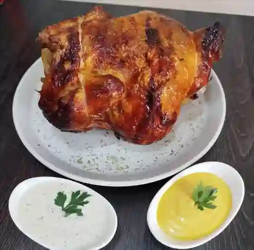 Pollo entero a la brasa