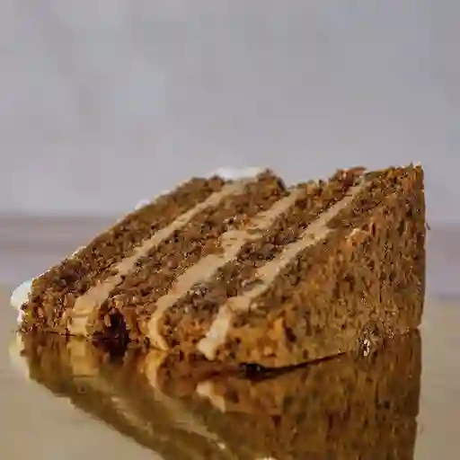 Porción Torta Zanahoria
