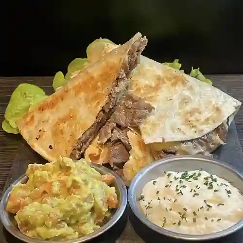 Quesadillla Carne