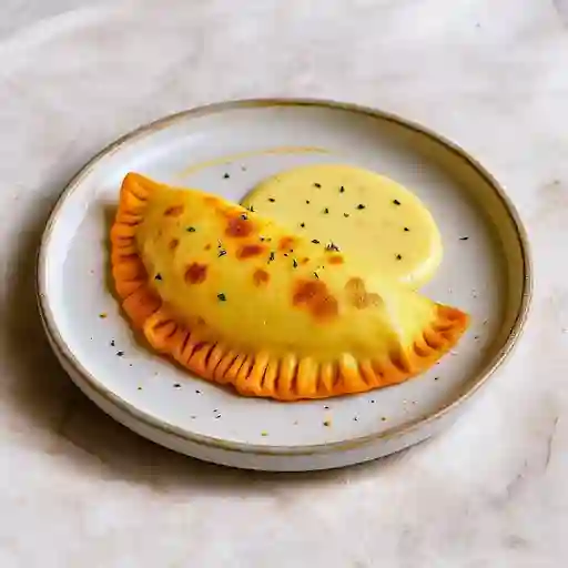 Empanada De Porotos Negros Y Queso