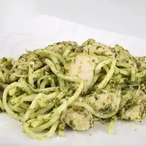 Tallarín Pesto Pollo