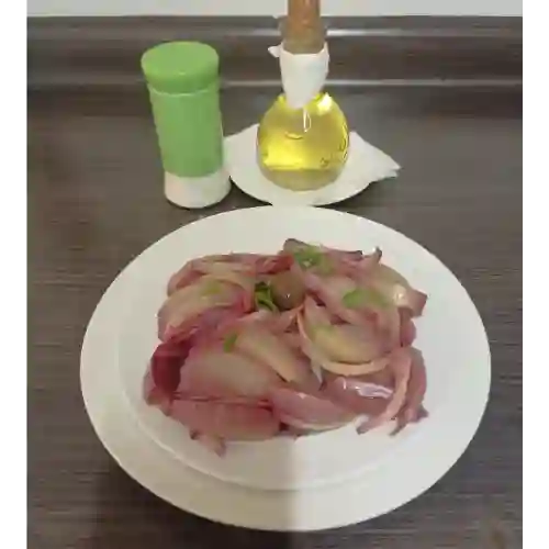 Porción de Cebolla en Escabeche.