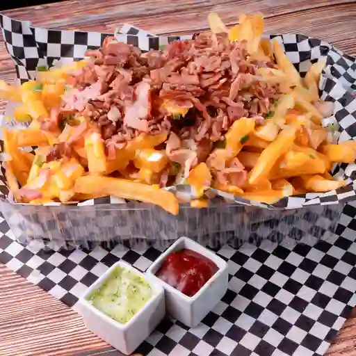 Papas Fritas Bastón con Tocino