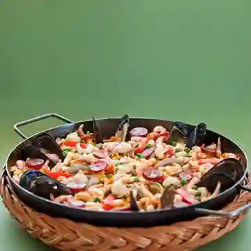 Paella estilo javier (precio por 2 porc)