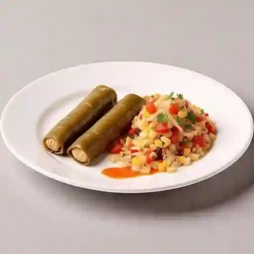 •	Plato Yabrak (Hojas de Parra)