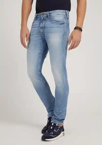 Jean Slim Tapered Trpn Celeste Talla 32 Guess