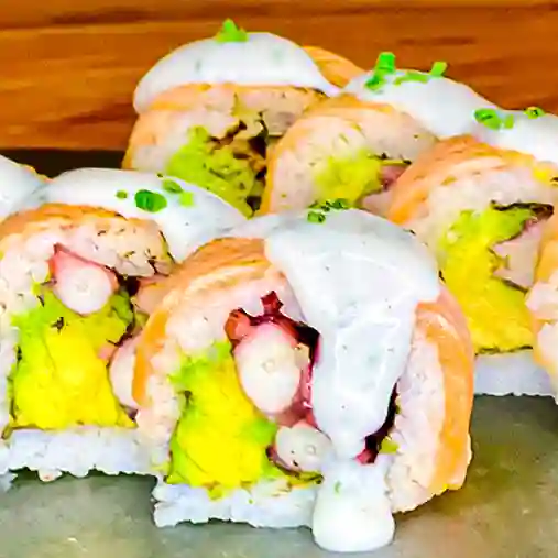 Rolls Salmón Flambeado