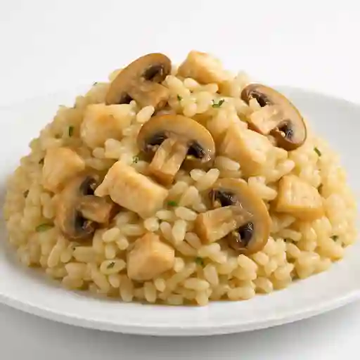 Risotto Al Vino Blanco Champiñón y Pollo
