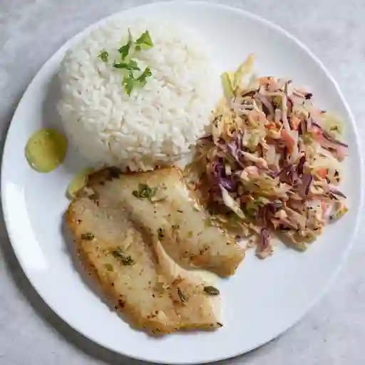 Filet de pescado al ajillo