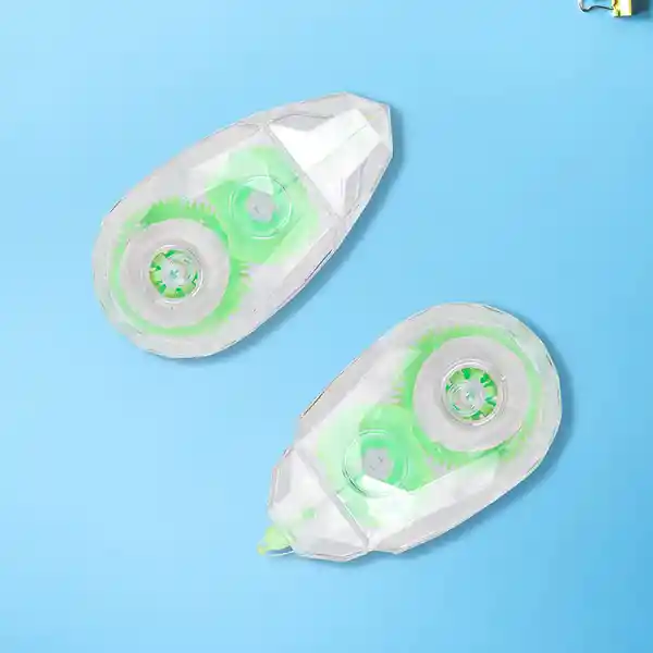 Corrector en Forma de Cinta Verde Miniso