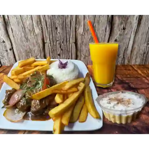 Combo Personal Lomo Saltado