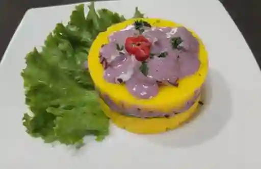 Causa de Pulpo al Olivo