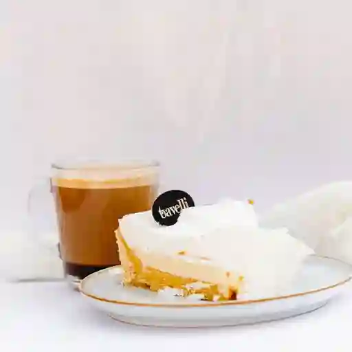 Coffee + pie de limón