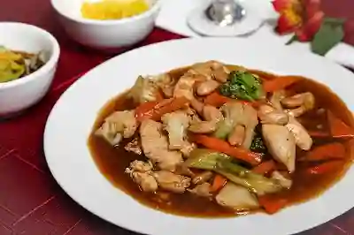 Pollo Chiten con Almendras