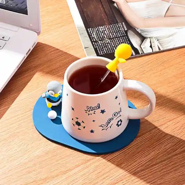 Taza de Pingüino Sr Miniso