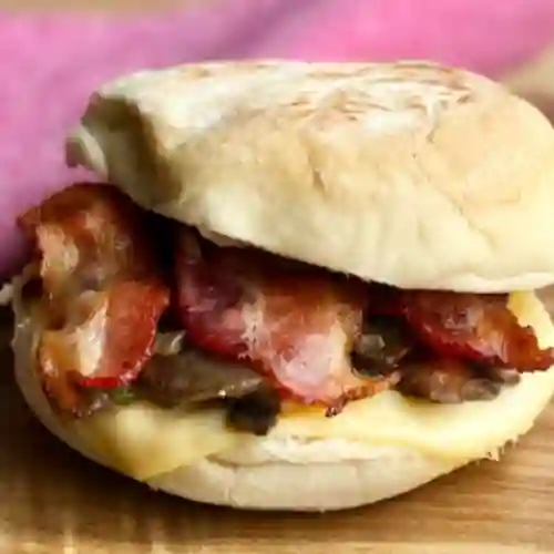 Bacon Saiko con Papas