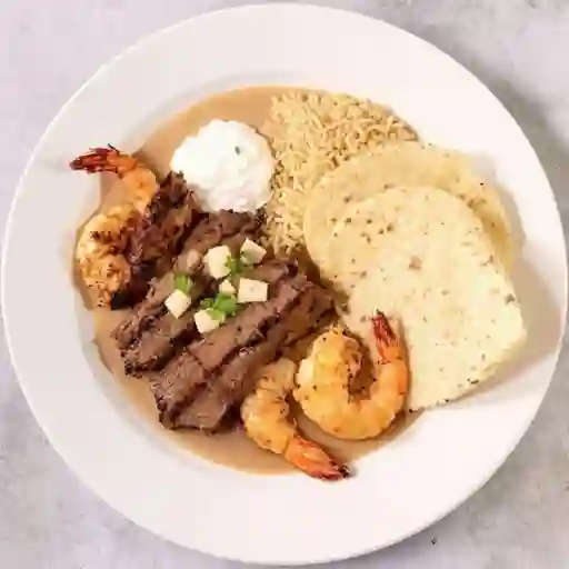 Carne con Camarón