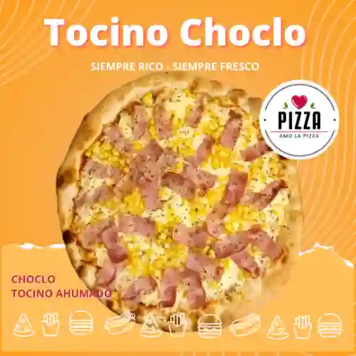 Pizza de Tocino y Choclo Familiar