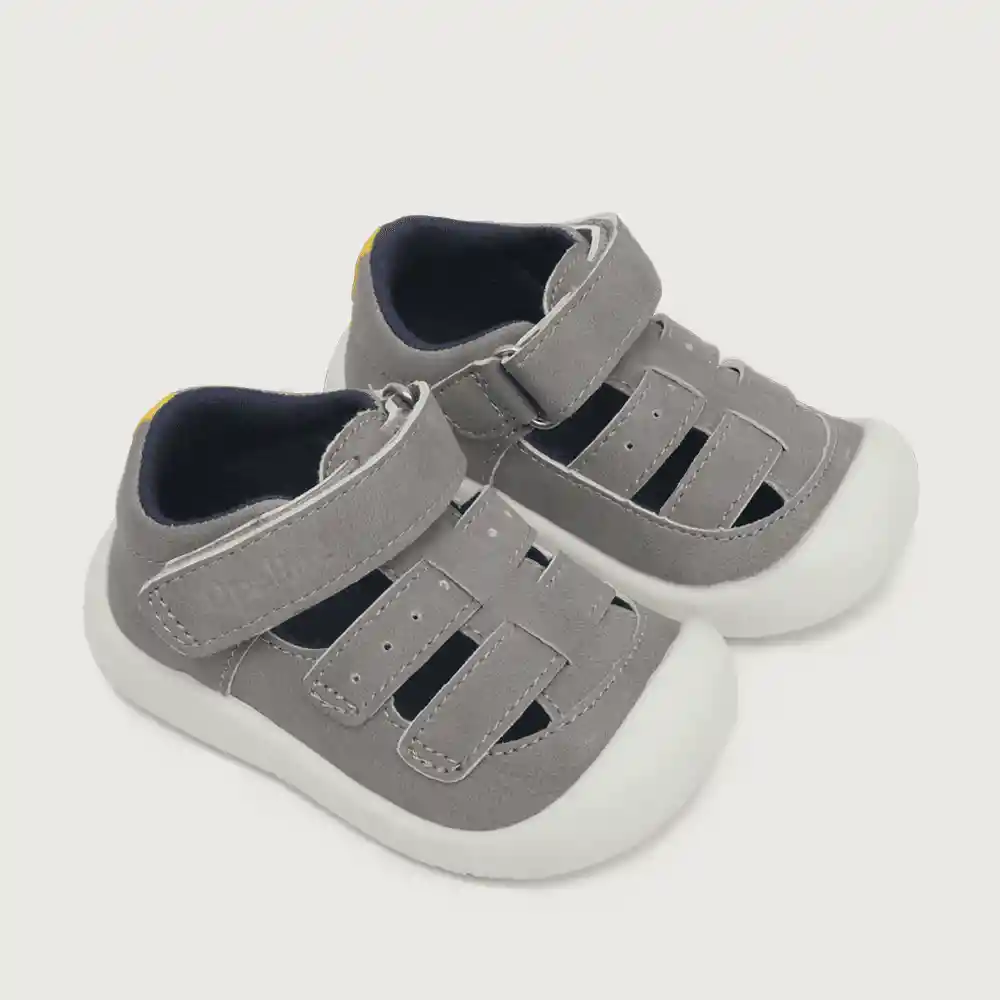 Sandalias Gateador Para Niño Gris Talla 17