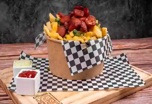 Papas Fritas Bastón con Chorizo Chicas