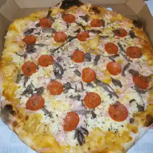 Pizza Familiar de Proteínas 40 Cm