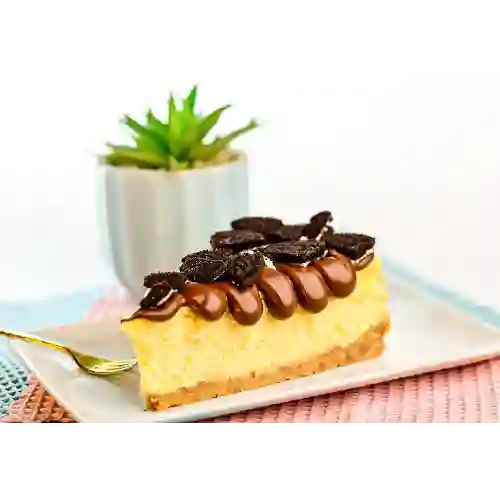 Cheesecake con Topping de Nutella y Oreo