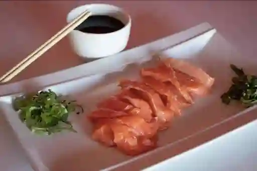 Salmon Sashimi X 8