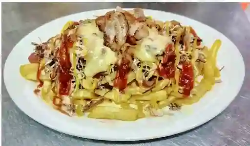 Salchipapas Mixta
