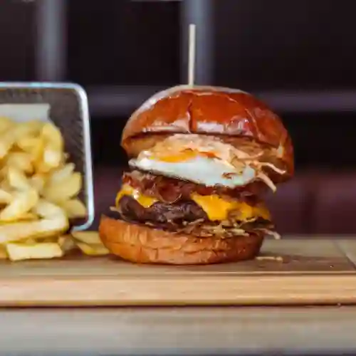 a Lo Pobre Burguer (Con Papas)