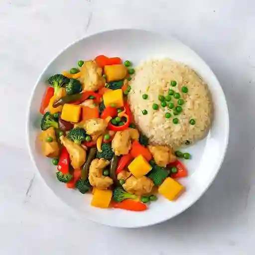 Chapsui de Ave con Arroz Chaufan