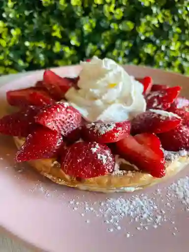 Waffle Tradicional Frutilla