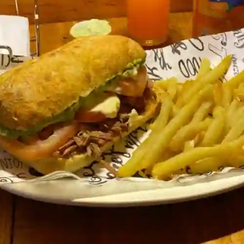 Mechado Italiano con Papas Fritas