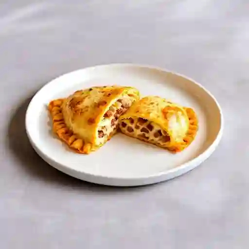 Empanada Queso - Tocino - Cebolla
