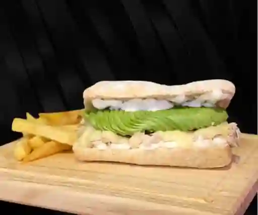 Lomito Brasilero+Papas Fritas