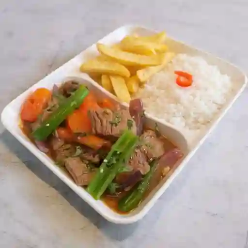 Lomo saltado