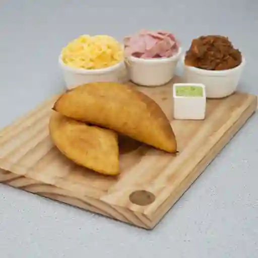Empanada Gordon Blue Carne