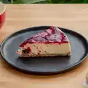 Cheesecake con Salsa de Berries