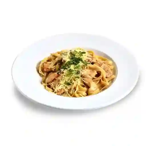 Carbonara Tagliatelle de Pollo