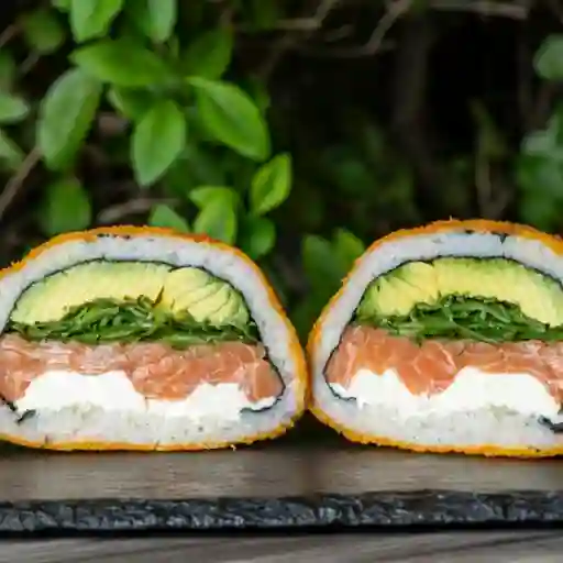 Sushi buguers salmon