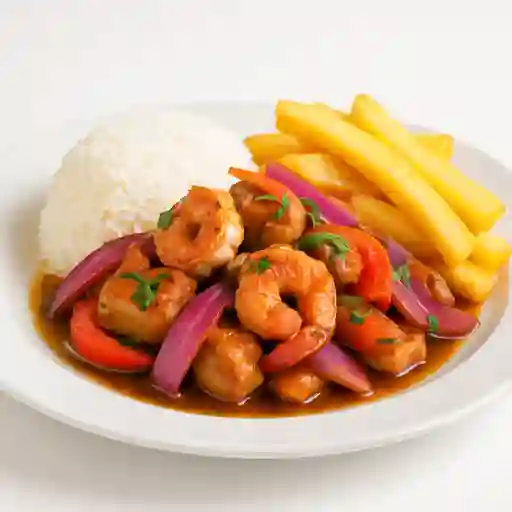 Saltado Pollo/camarones