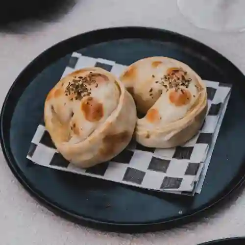 Empanada Fugazzeta