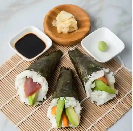 3 Hand Rolls