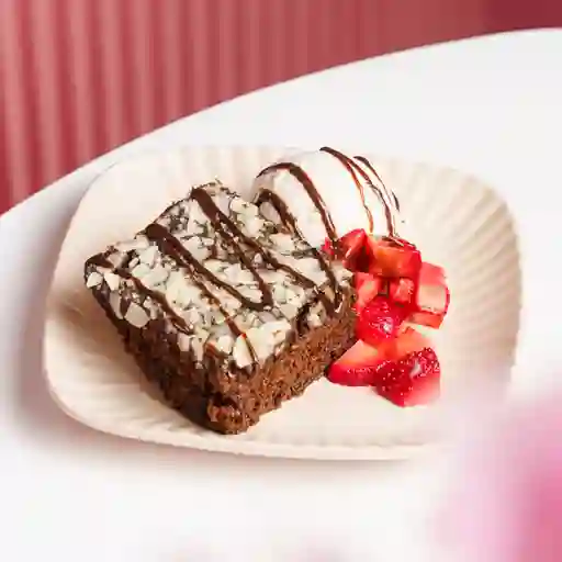 Brownie con helado