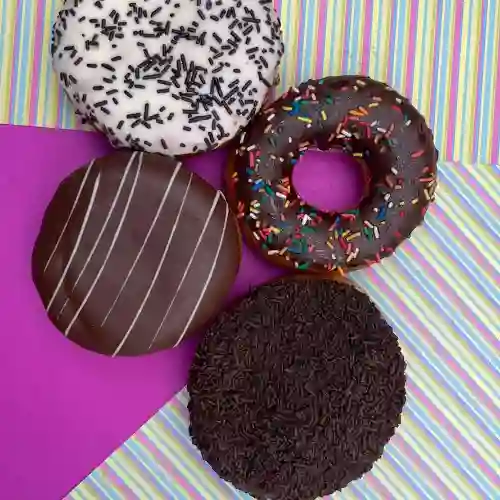 Donuts Rellenas Cookies & Cream