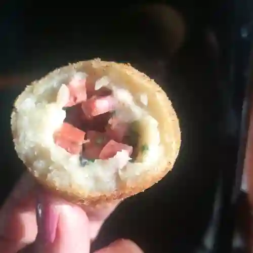 Coxinha Calabreza Queso