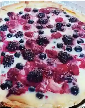 Kuchen de Yogurt con Frutos Rojos