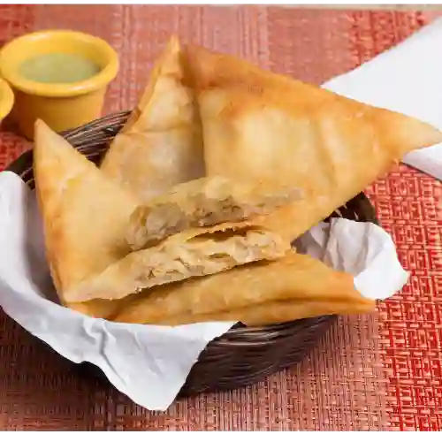 Empanaditas de Pollo (5 Unid)